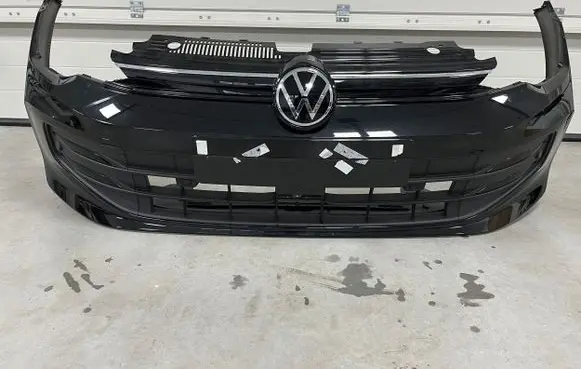 Volkswagen Golf VIII Front bumper 5H0807221T