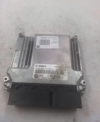 BMW 1 E81 E87 Engine control unit/module 0281014573 7823422 030183383