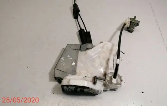 Honda Accord Front door lock