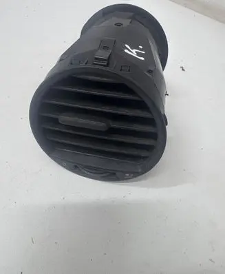 Volkswagen Caddy Dashboard side air vent grill/cover trim 2K0819703B