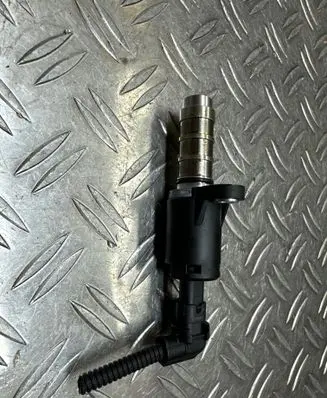 Peugeot 208 II Camshaft vanos timing valve 9832156780 13180001 TJ10321602