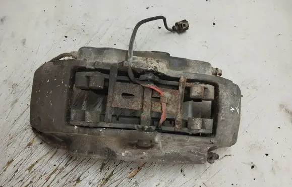 Audi Q7 4L Front brake caliper 