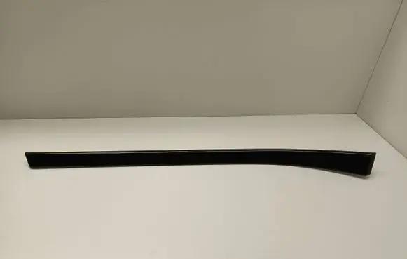 BMW 5 E39 Dashboard glove box trim 8172031
