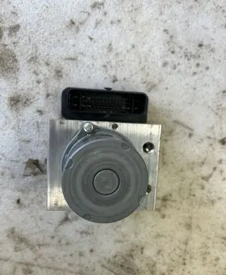 Audi A5 ABS Pump 8W0907379Q 8W0907379
