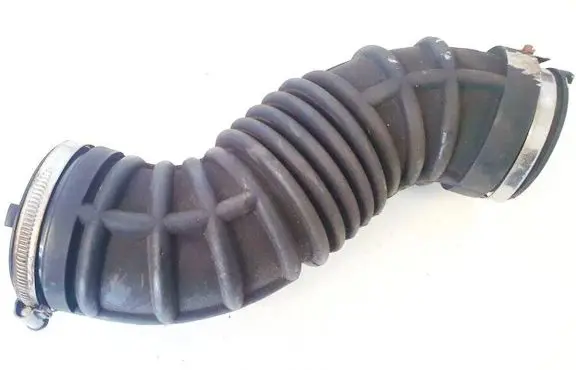 Chevrolet Captiva Air intake hose/pipe 96628960