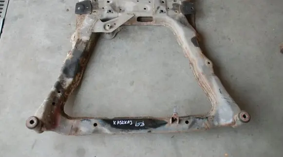 Nissan Qashqai Front subframe 131KM