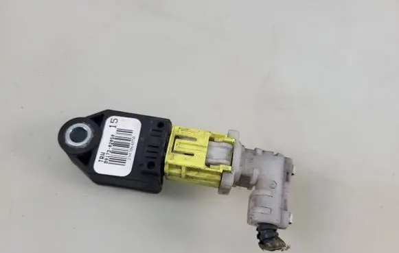 Toyota Auris 150 Airbag deployment crash/impact sensor 89173-02050