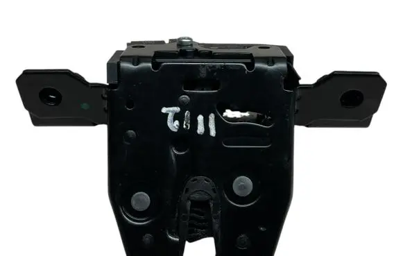 Opel Mokka Tailgate/trunk/boot lock/catch/latch 13587640