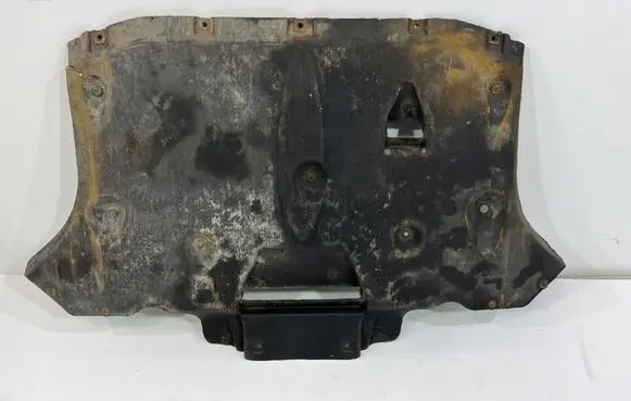 Audi A8 S8 D4 4H Engine splash shield/under tray 4H0825236L | 68475634065315,136