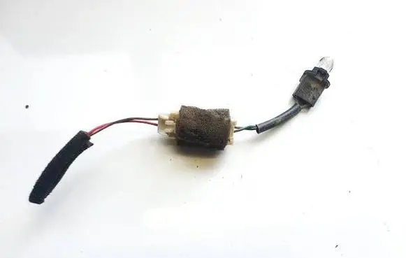 Hyundai Trajet Rear tail light bulb 