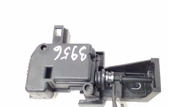 Mercedes-Benz E C207 W207 Fuel tank cap lock A2048200072