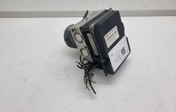 BMW 5 E60 E61 ABS Pump 6769703 34516769703 6769705