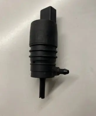 BMW 3 E90 E91 Headlight washer pump 67128362154 091130 488770010