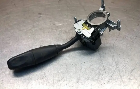 Mercedes-Benz Sprinter W906 Indicator stalk A9065450310