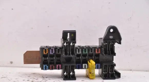Mercedes-Benz Vito Viano W639 Fuse box set A6395400050