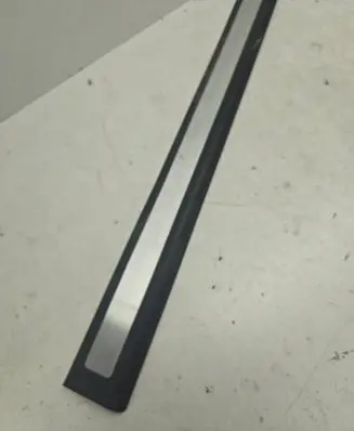 Opel Astra H Front sill trim cover 13238379