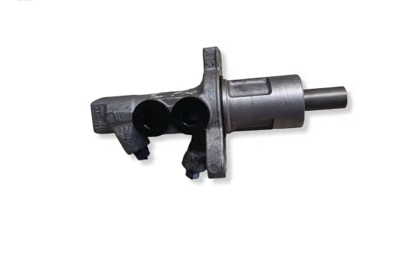 BMW X1 E84 Clutch master cylinder 