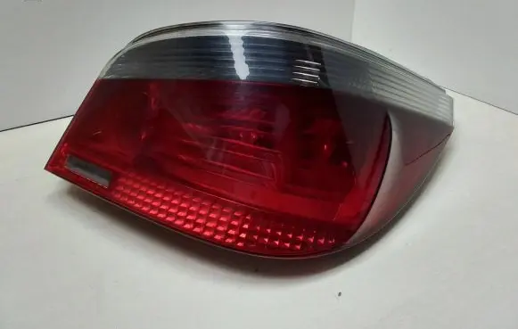 BMW 5 E60 E61 Rear/tail lights 6910768 158072 158244