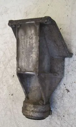 BMW X5 E70 Driveshaft support bearing bracket 7552540