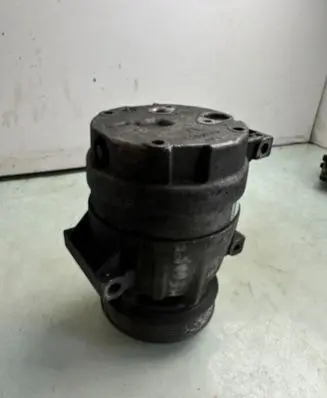 Renault Megane II Air conditioning (A/C) compressor (pump) 08250111 2345993
