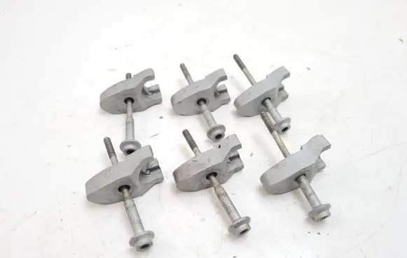 Fuel Injector clamp holder