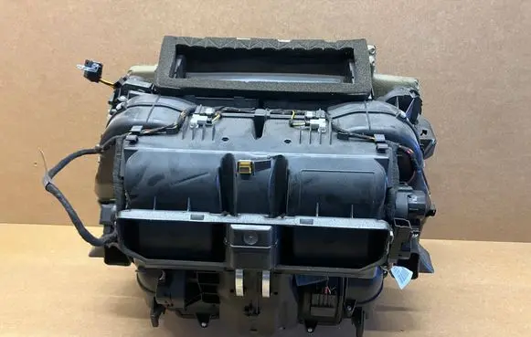 BMW 5 E60 E61 Interior heater climate box assembly 9134987