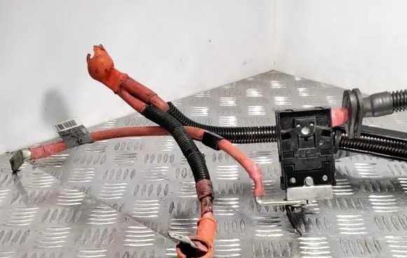 Land Rover Range Rover Sport L494 Positive cable (battery) AH2214310FE 301118100