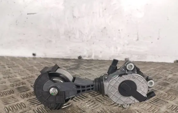 Mini Cooper Countryman R60 Generator/alternator belt tensioner 759883280