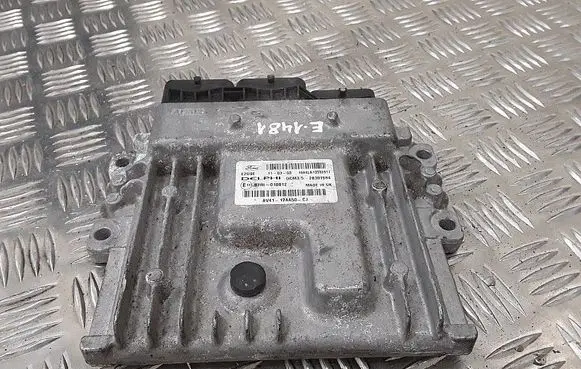 Ford Kuga I Engine control unit/module e1197ri010012 28307684 av4112a650cj