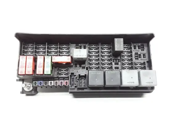 Mercedes-Benz ML W164 Fuse module A1643402372