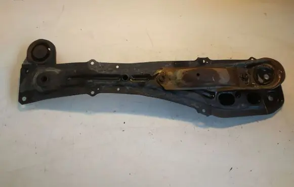 Toyota Avensis T250 Front subframe