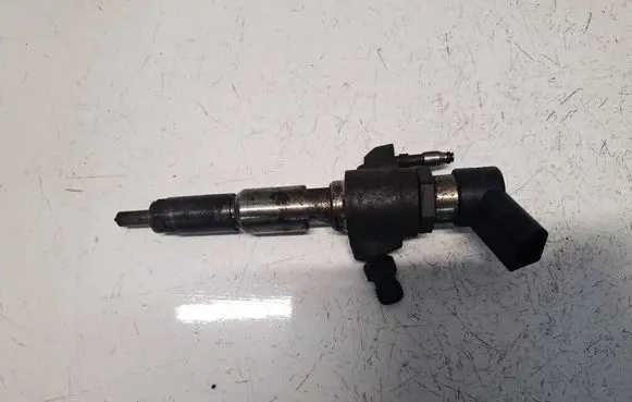 Ford Focus Fuel injector 50274V05