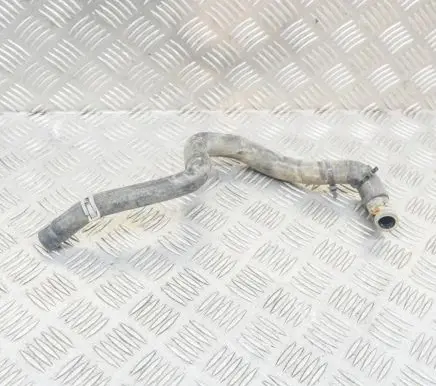Nissan Patrol Y61 Engine coolant pipe/hose