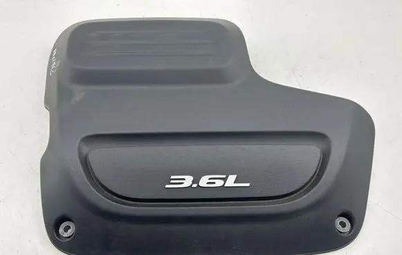 Chrysler Pacifica Engine cover (trim) 04861764A 62244N