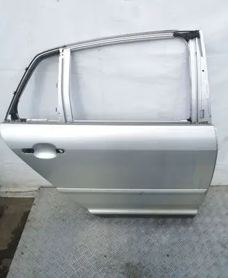 Volkswagen Phaeton Rear door