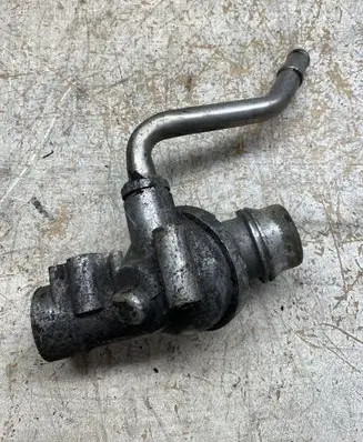 Volvo XC60 Thermostat housing 31293820