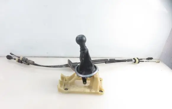 Suzuki SX4 Gear shifter/selector 