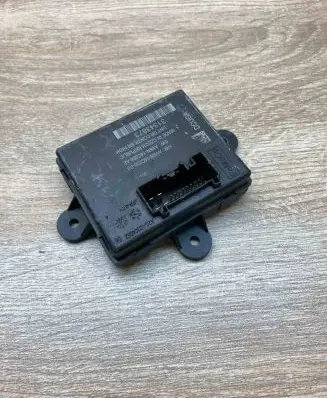 Volvo V40 Door control unit/module 31343873 AV6N14C236BB