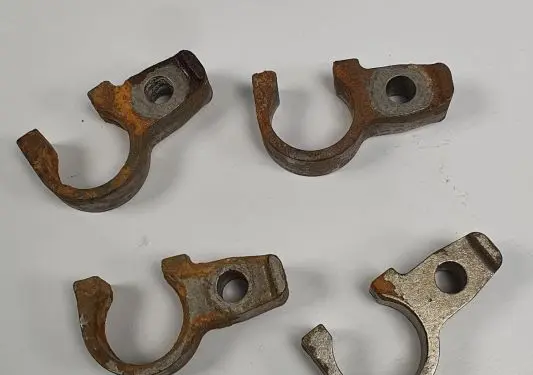 Alfa Romeo GT Fuel Injector clamp holder