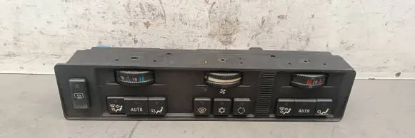 BMW 5 E34 Climate control unit 1390810 9420346002