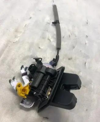 Audi A4 S4 B9 8W Tailgate/trunk/boot lock/catch/latch 4m0827506d