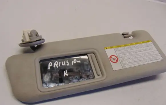 Toyota Prius (XW30) Sun visor