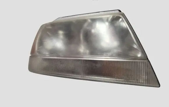Jeep Grand Cherokee (WJ) Headlight/headlamp