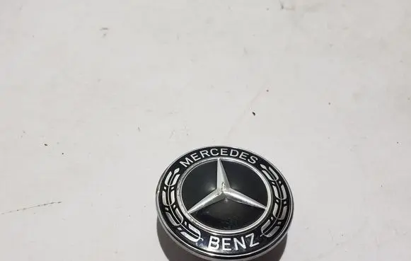Mercedes-Benz GLS X167 Manufacturer badge logo/emblem A0008171202