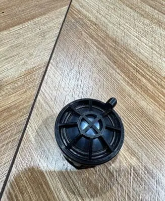 Front door high frequency speaker
