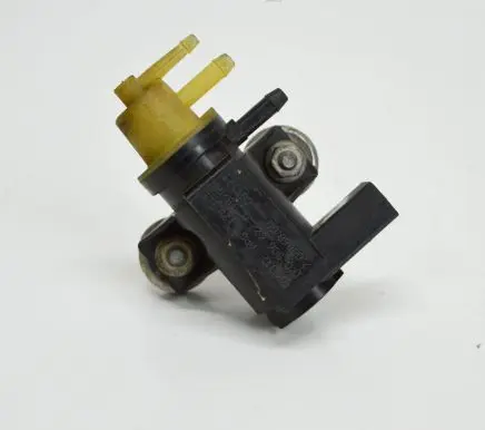 Audi A4 S4 B7 8E 8H Turbo solenoid valve 1K0906627A