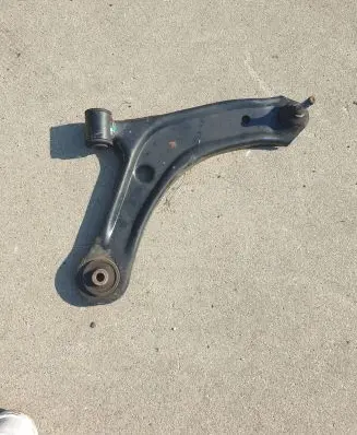 Suzuki Vitara (LY) Front lower control arm/wishbone 