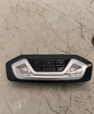 BMW 4 G22 G23 G24 G26 Rear seat light 7910813