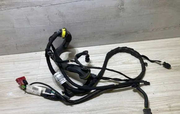 Peugeot Expert Rear door wiring loom 9812454680