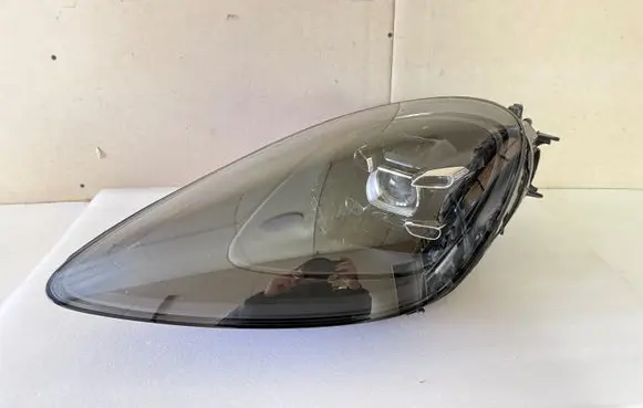 Porsche Cayenne (9Y0 9Y3) Headlight/headlamp 9Y0941031R 1LX2294 1LX01443923